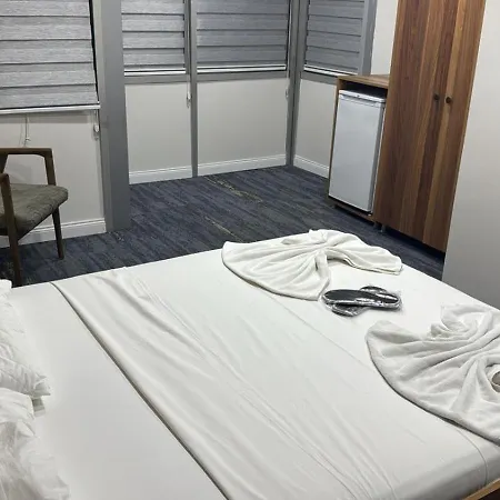 Hotel Piola Kadikoey 3*